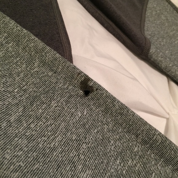 Aerie Tri-colored Leggings w/ Mesh Detail - Picture 5 of 5